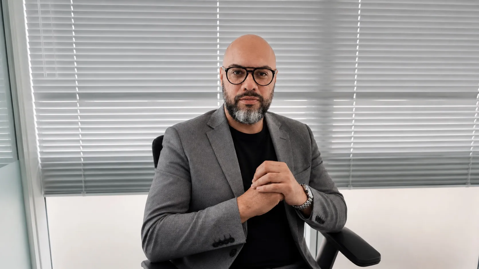 António Gonçalves no escritório da Be-Wide